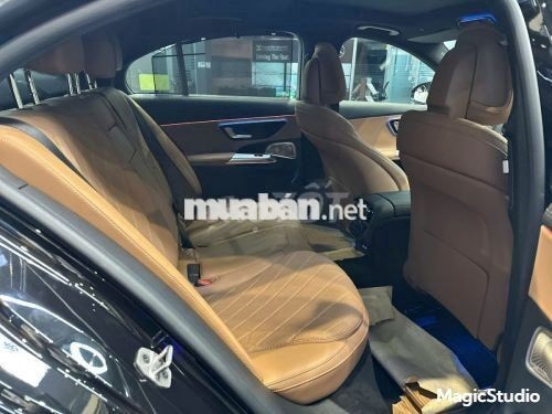 Xe Mercedes Benz E class E300 AMG 2026