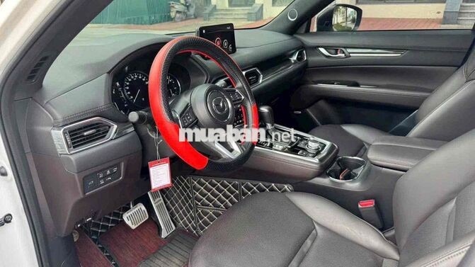 Mazda CX8 2.5 Premium 2024 hơn 2v km siêu mới.
