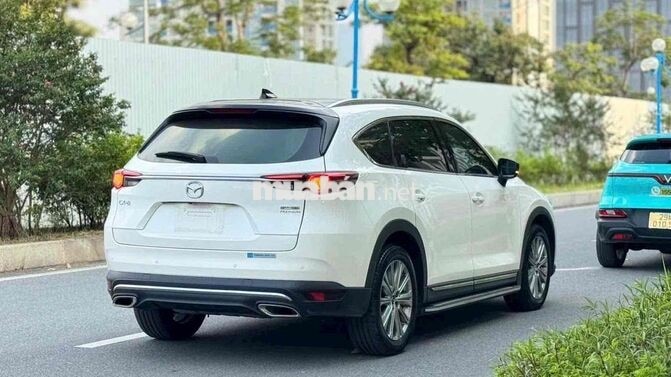 Mazda CX8 2.5 Premium 2024 hơn 2v km siêu mới.