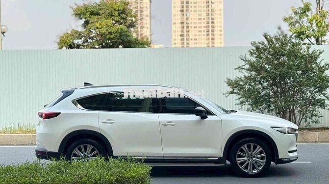 Mazda CX8 2.5 Premium 2024 hơn 2v km siêu mới.