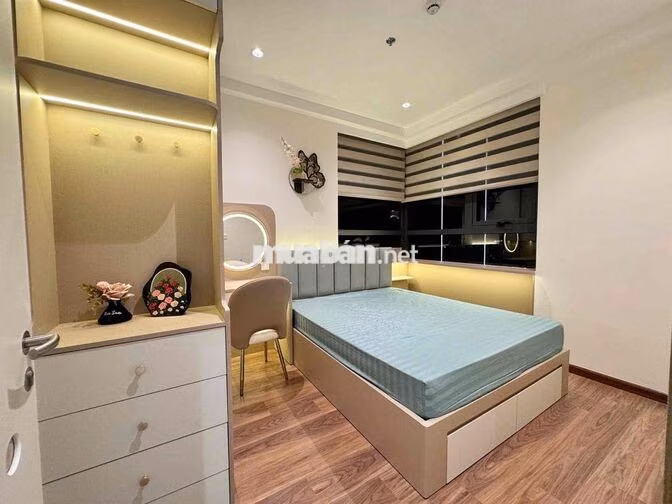 Cho thuê 3PN-2WC, 74m2 full nội thất, cam kết như hình. Giá 23tr/thang