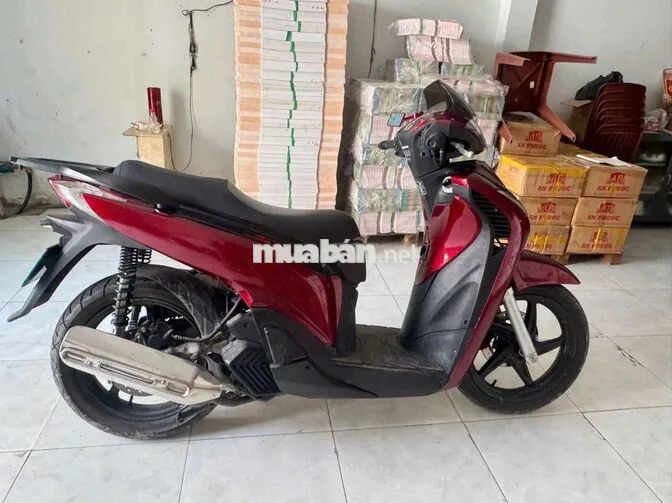 xe hông chạy cần bán lại 