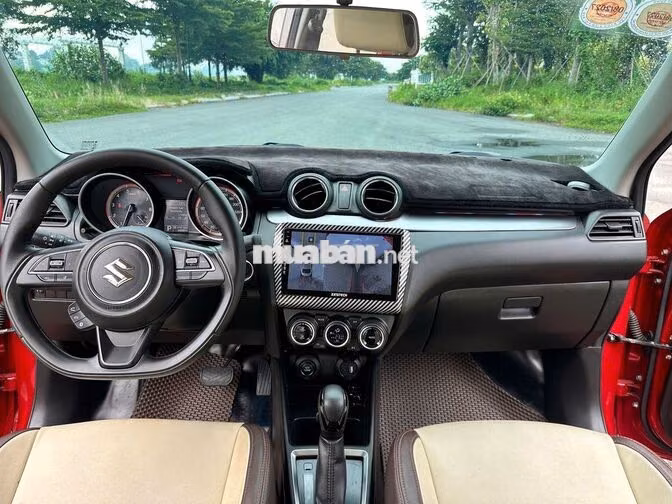 Suzuki Swift GLX 1.2CVT 2022 Đỏ 20.500km