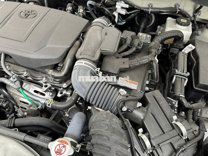 Toyota Yaris Cross HEV 2024 1.5 CVT Trắng