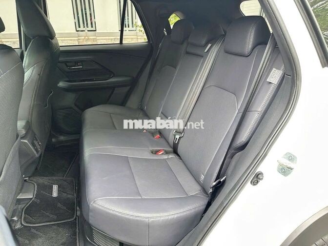 Toyota Yaris Cross HEV 2024 1.5 CVT Trắng