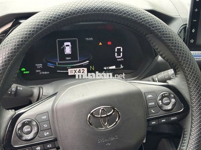 Toyota Yaris Cross HEV 2024 1.5 CVT Trắng