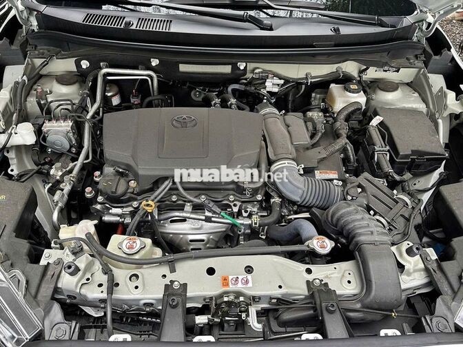 Toyota Yaris Cross HEV 2024 1.5 CVT Trắng