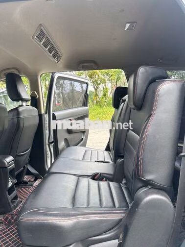 Suzuki XL7 GLX 1.5AT 2022 Trắng full hãng 4v9