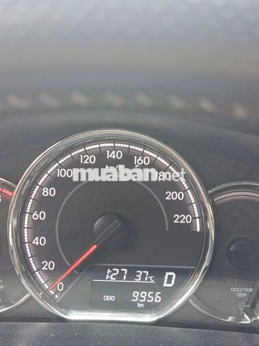 Toyota Vios E CVT 2024 Bạc Dưới 10.000 km
