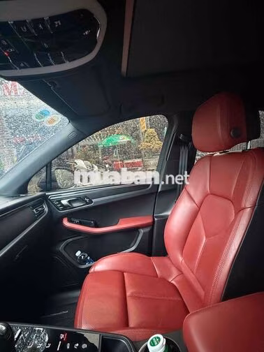 Porsche Macan 2024 Đen 13429 dặm