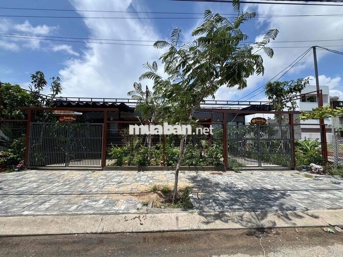 🏡 CHO THUÊ NHÀ SÂN VƯỜN NGAY BÃI TẮM TÂN TRÀ