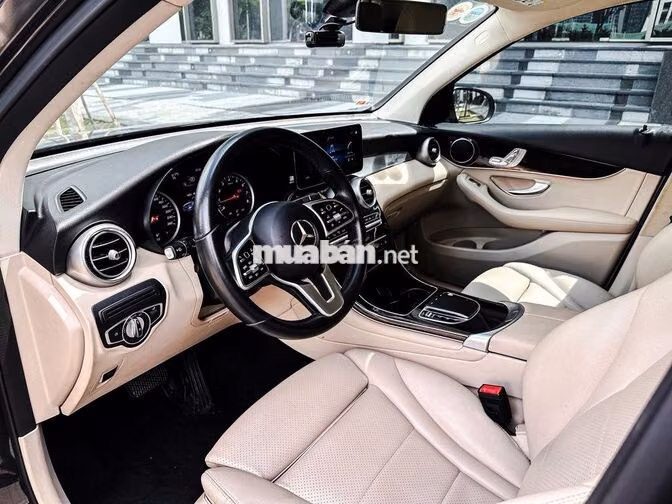 Mercedes-Benz GLC 200 2022 Đen 45,000 km