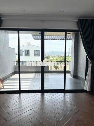 CHO THUÊ NHÀ ĐẸP MỚI XÂY KĐT MỸ GIA 35 TRIỆU/THÁNG