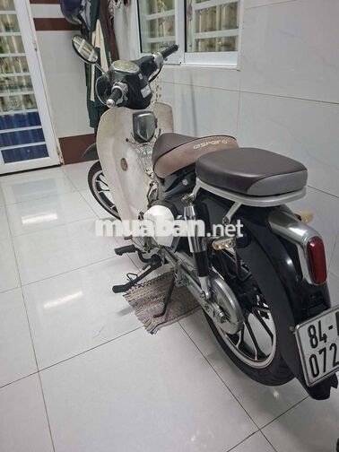 Xe máy Espero Super Cub Cổ điển Đen, trắng