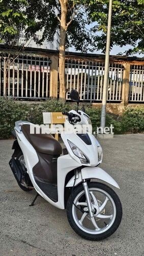 Honda Vision 2015 Trắng Việt Nam