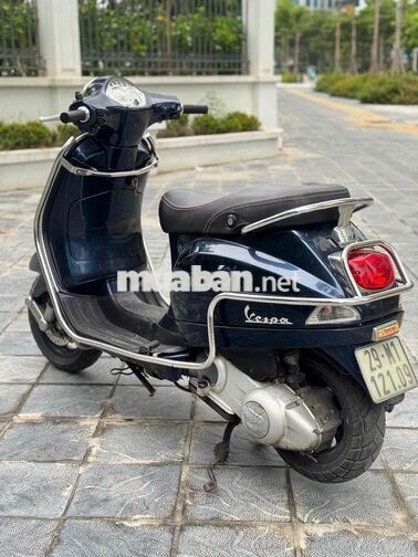 Piaggio Vespa LX 125 Xanh Cổ điển