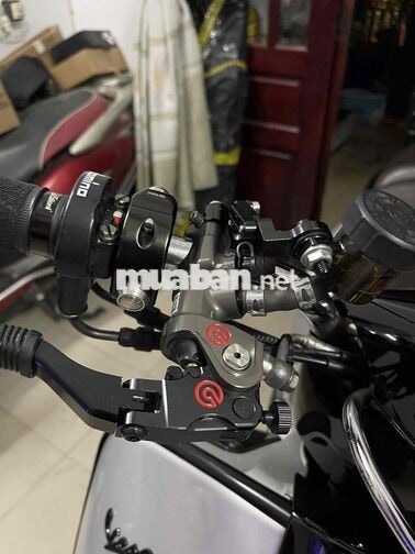 VESPA GTV SEI GIORNI 300 - FULL OPTION