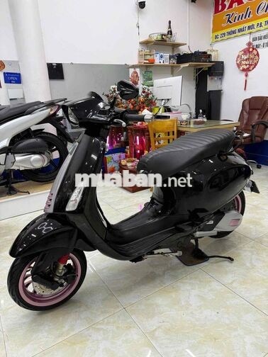 Piaggio Vespa Sprint iget abs 2022 Đen bóng