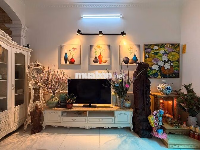 Bán gấp nhà đường Phạm Huy Thông