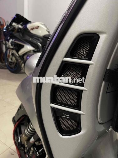 VESPA GTV SEI GIORNI 300 - FULL OPTION