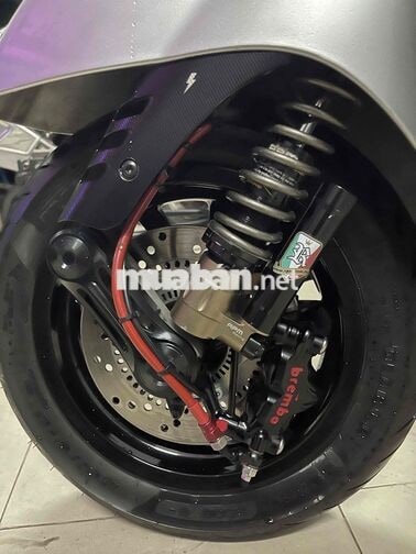 VESPA GTV SEI GIORNI 300 - FULL OPTION