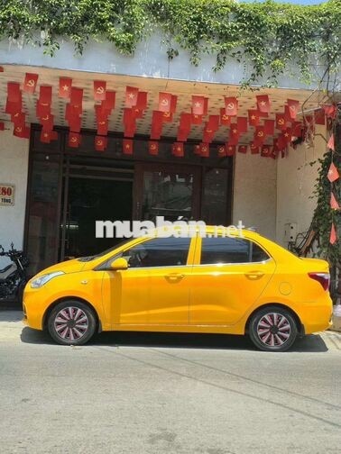 Hyundai i10 SX 2017 1.2L Vàng