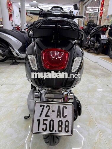 Piaggio Vespa Sprint iget abs 2022 Đen bóng