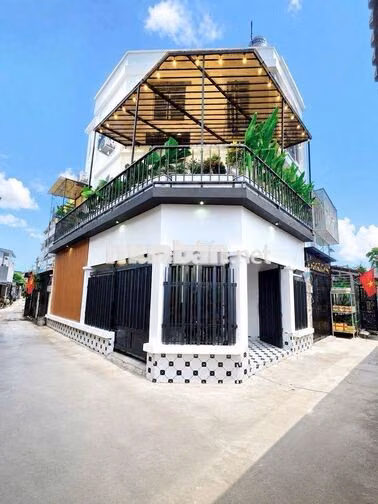 🏡 BÁN NHÀ GÓC 2 MẶT HẺM – 5x10M – 3 TẦNG – HẺM XE VF3 – SHR – 3,99 TỶ