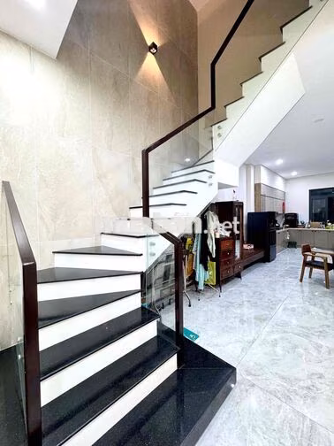 nhà chính chủ Nguyễn Quý Yêm 8ty7 còn Tl