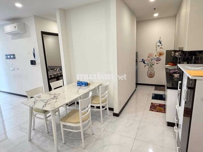 Cho thuê căn hộ 1 phòng ngủ Sky View Chánh Ngĩa