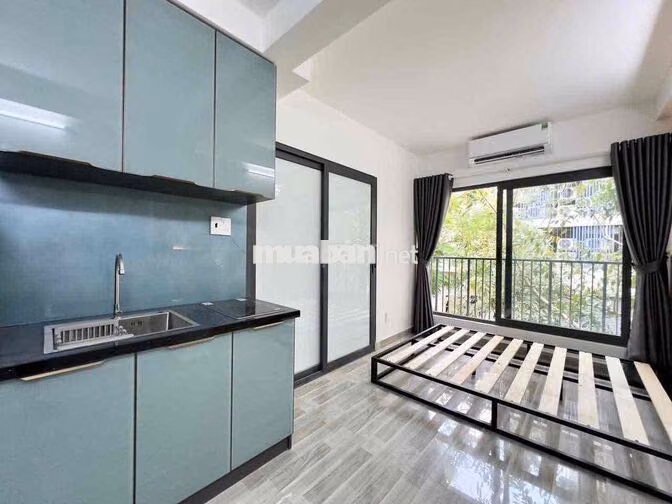 CHO THUÊ CĂN HỘ-BAN CÔNG- đại học huflit- vòng xoay dân c