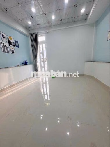 99% NEW 4 Tầng Đúc, 3PN 4WC, Hẻm gần 4m, Khu Lê Văn Quới