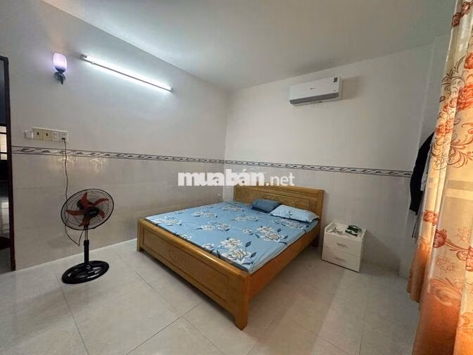 CHO THUÊ NHÀ 3 TẦNG MẶT TIỀN TÔN ĐỨC THẮNG – HÒN RỚ 1, NAM NHA TRANG
