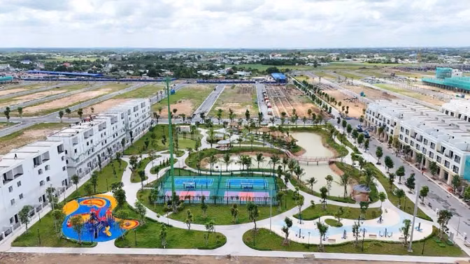 Chính chủ bán nhà phố TX16 mặt tiền đường lớn 75m2, 3 tầng