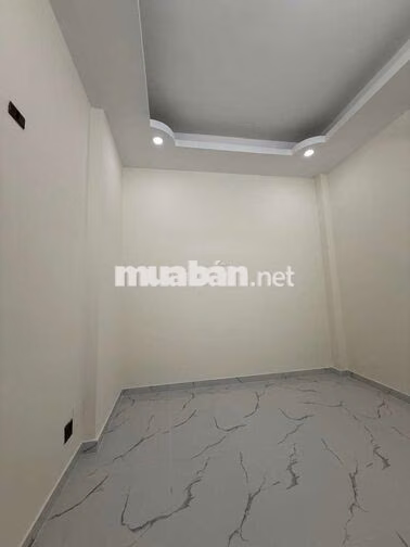 Cho Thuê Nhà 2 tầng 1 tum Kinh Doanh mặt tiền Lê Hồng Phong 