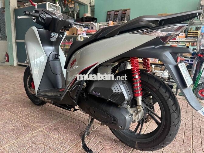 Honda SH 160i Thể thao ABS 2024 Xám 7000 km