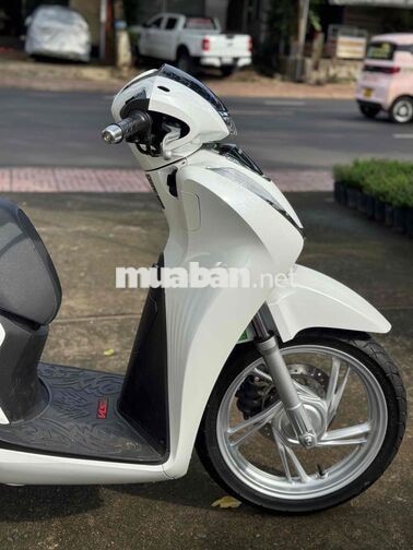Honda SH 125 2024 xe chính chủ như mới