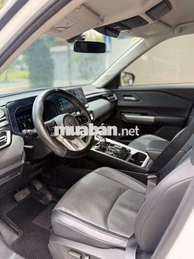 Mitsubishi Destinator Premium 2026 Trắng 5 chỗ