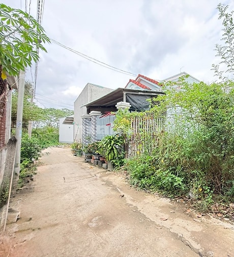 ĐẤT GÒ CÔNG GIÁ CHỈ 690 TRIỆU – HẺM Ô TÔ, THỔ CƯ ĐÔ THỊ, XÂY NHÀ NGAY!