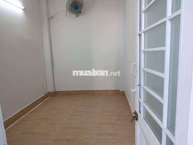 CHO THUÊ NHÀ TÔ HIẾN THÀNH Q10 ( 6PHÒNG NGỦ, 4 TOILE)