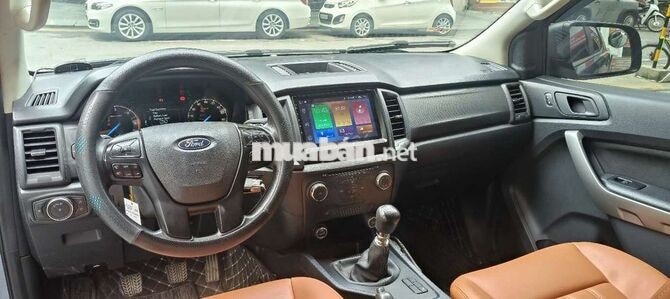 Ford Ranger XLS 2019 Số sàn Xanh thiên thanh