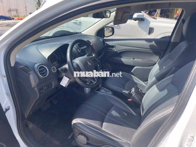 Mitsubishi Attrage CVT premium 2024 Trắng 6800 km