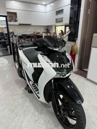 Honda SH 125 2021 Trắng đen Việt Nam