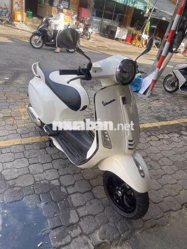 Piaggio Vespa 2015 Trắng