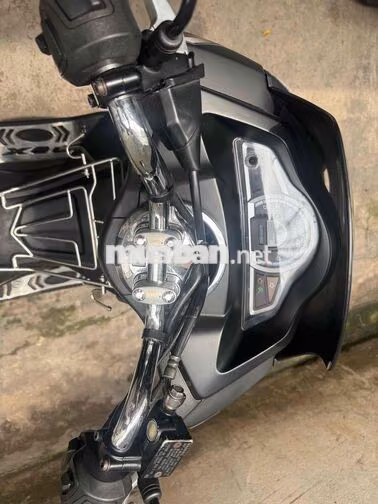Honda PCX xang phun Fi 2017 Đen