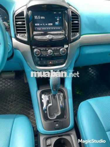 Xe Chevrolet Captiva Revv LTZ 2.4 AT 2016
