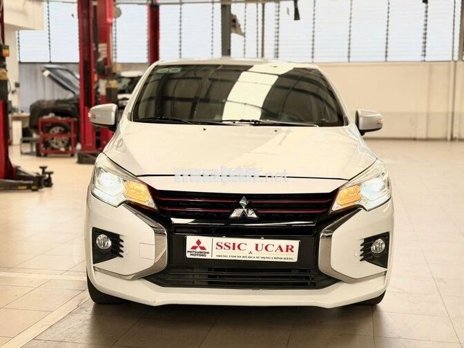 Mitsubishi Attrage Premium 2024 Trắng 5 chỗ