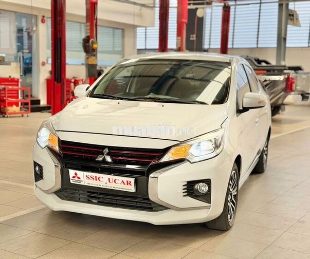 Mitsubishi Attrage Premium 2024 Trắng 5 chỗ