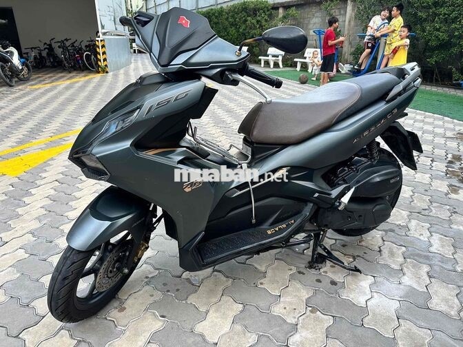 Honda Air Blade 150cc Xám đen Thắng ABS
