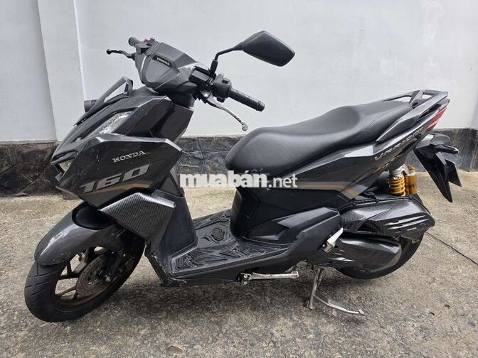 Chính Chủ cần bán Vario 160 2022 Đen Indonesia.
